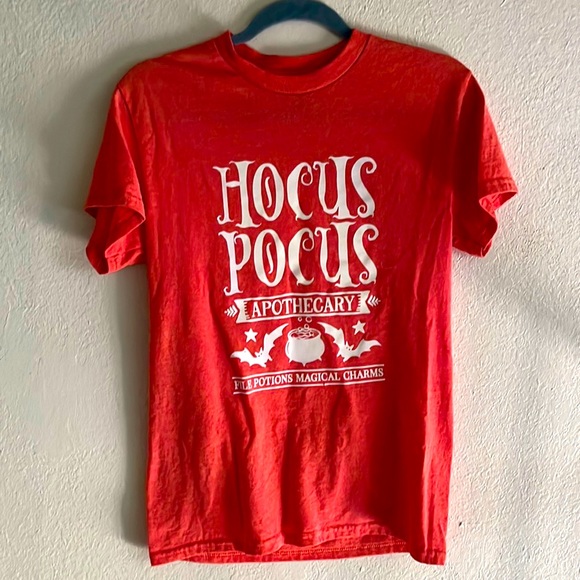 Gildan Tops - Hocus pocus tee